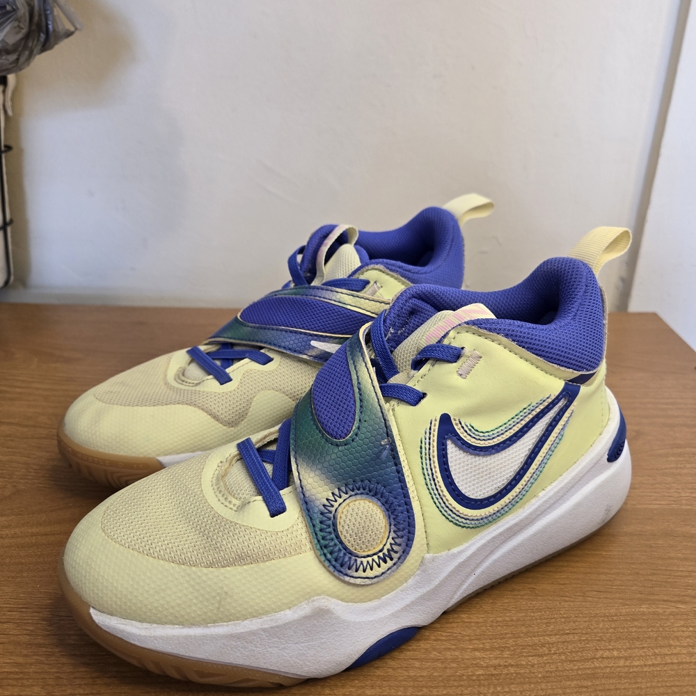 Nike Kids Yellow and‎ Blue Sneakers